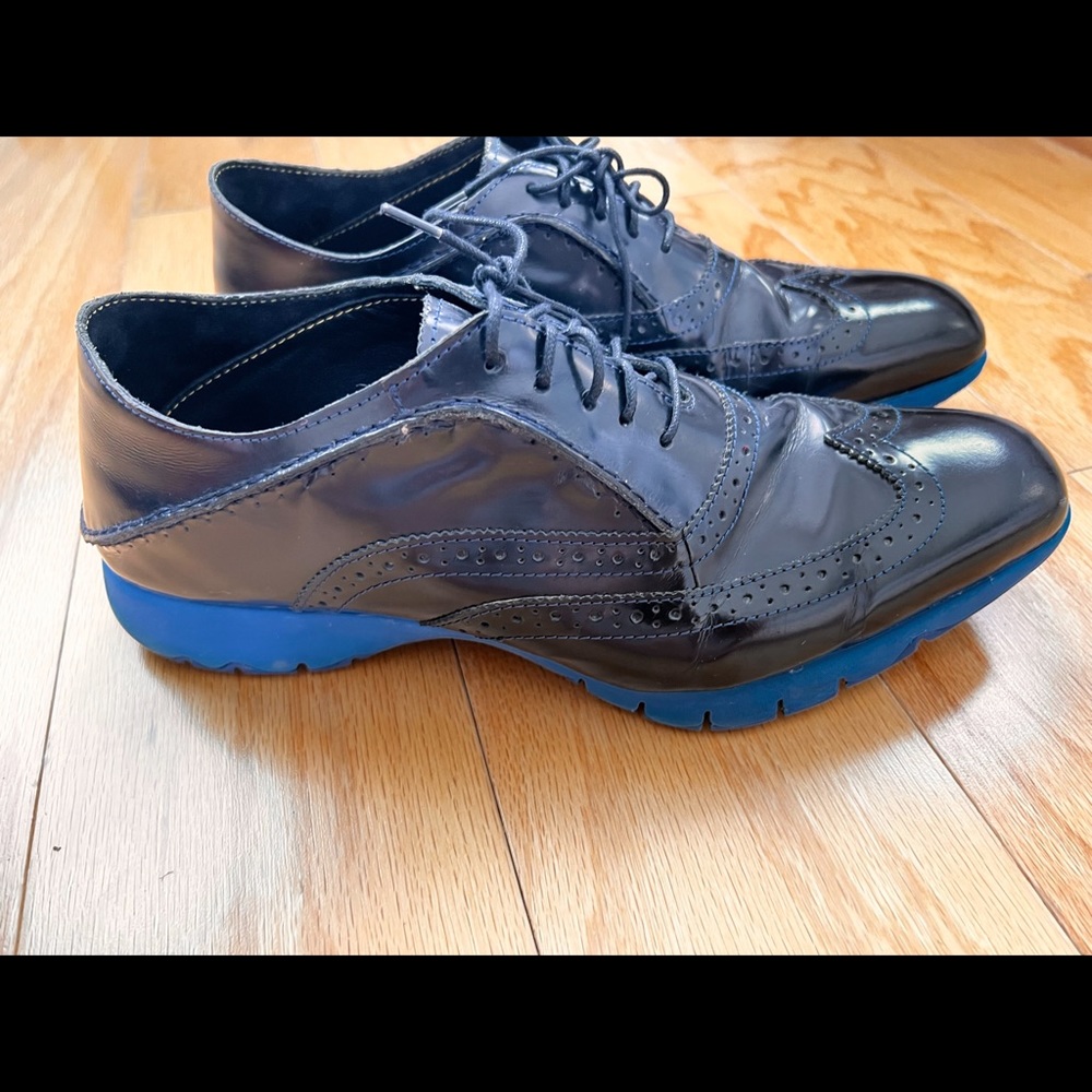 Hush puppies with vibram blue sole